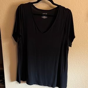 Apt. 9 Essentials Black tee